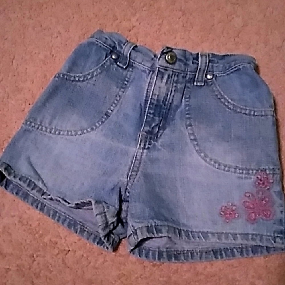Youth girls // Arizona // size 6 // Jean shorts